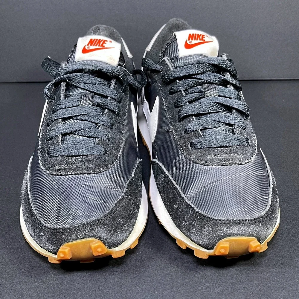 Nike Daybreak Sneakers Women's Size 6 Black White Orange Running Shoes